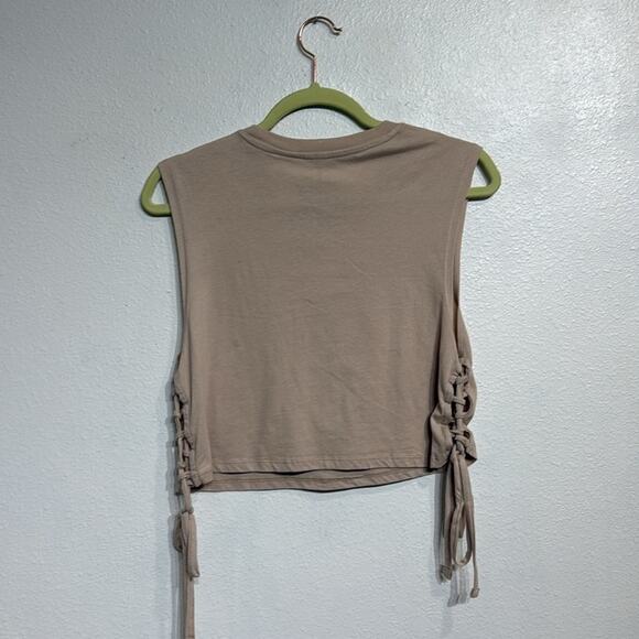 Goodie Two Sleeves Tan Wild West Muscle Tank Sz S - Picture 7 of 9